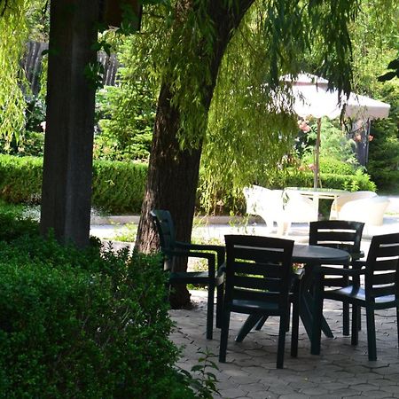 Motion Hotel Боржоми Экстерьер фото