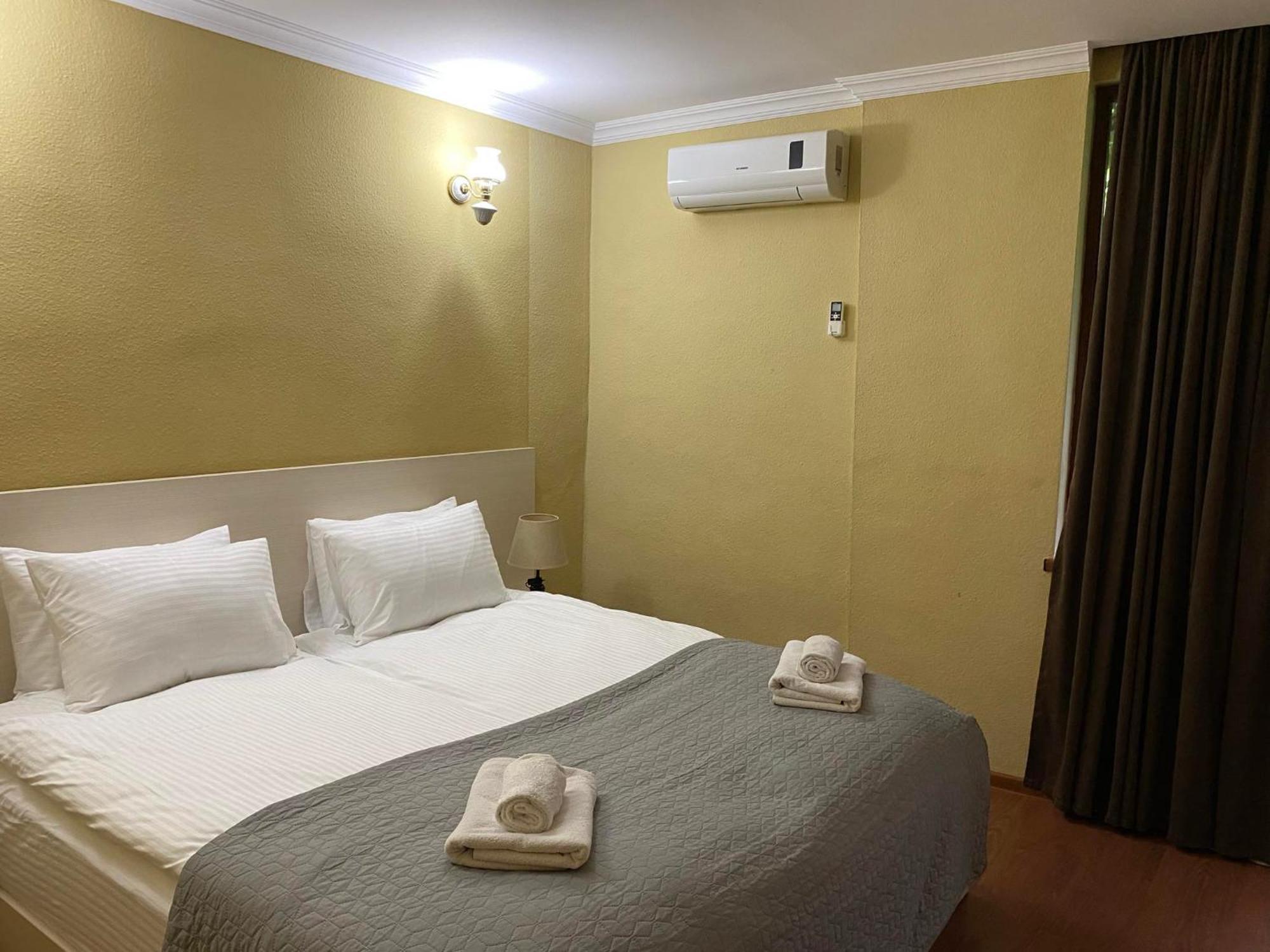 Motion Hotel Боржоми Экстерьер фото