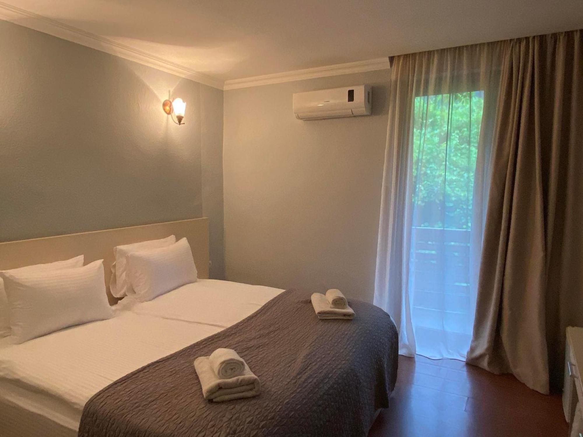 Motion Hotel Боржоми Экстерьер фото